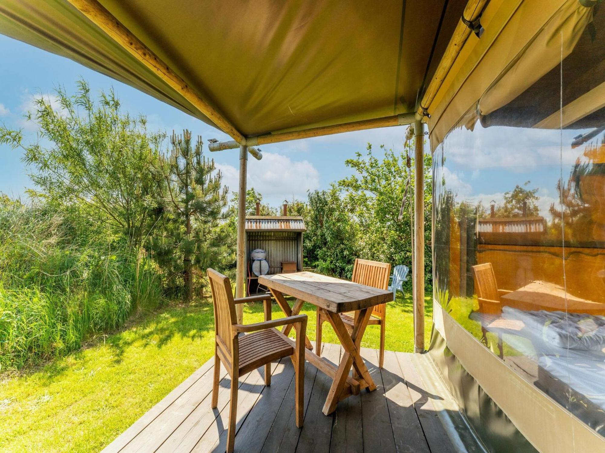 Quaint Bungalow In Callantsoog With Garden Bagian luar foto